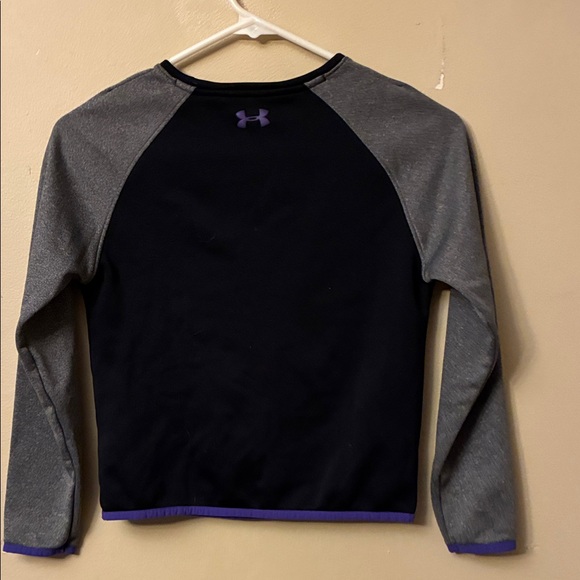 Under Armour Men's Black and Gray Crewneck Sweater - Picture 2 of 2